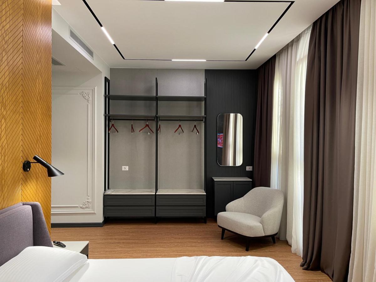 La Favorita Hotel Tirana