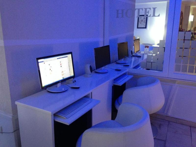 La Favorita 3* Tirana